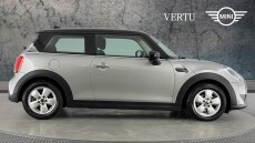 MINI Hatchback 1.5 Cooper Classic 3dr Auto Petrol Hatchback